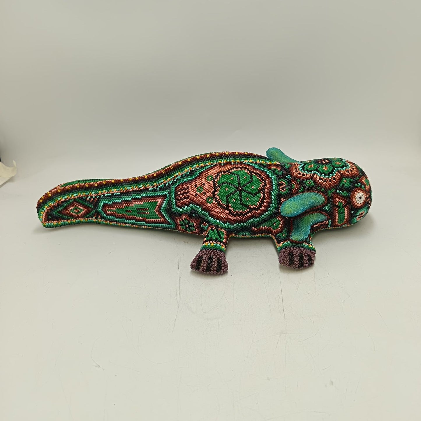 Mexican Huichol Hand Beaded Axolot By Isandro Villa Lopez PP9227