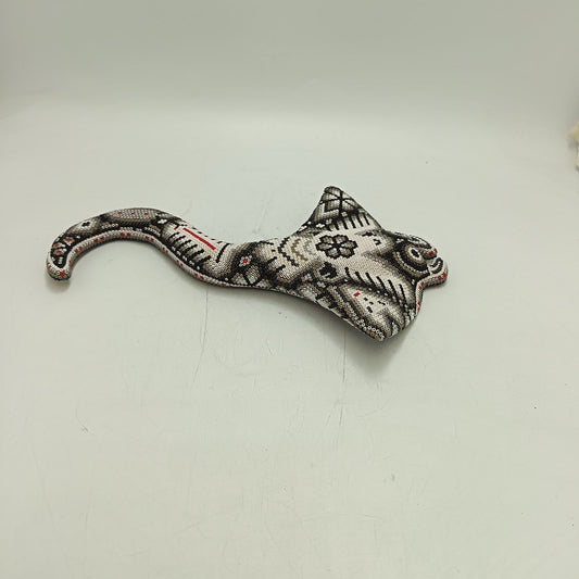 Mexican Huichol Hand Beaded Art, Stingray By Isandro Villa Lopez PP9236