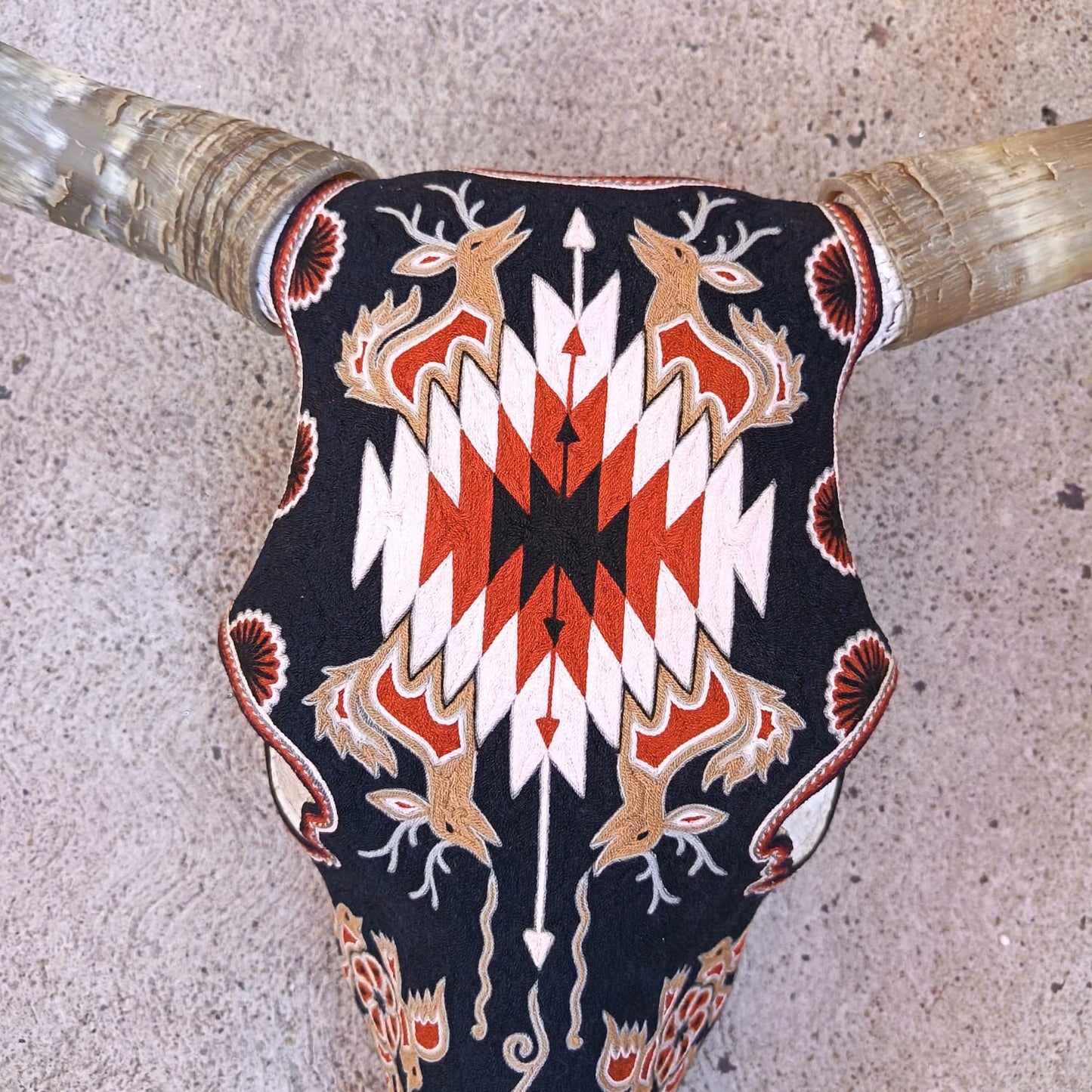 Yarn Painting Huichol Mexican Folk Art, Bull Skull By Samuel Hernandez PP9244