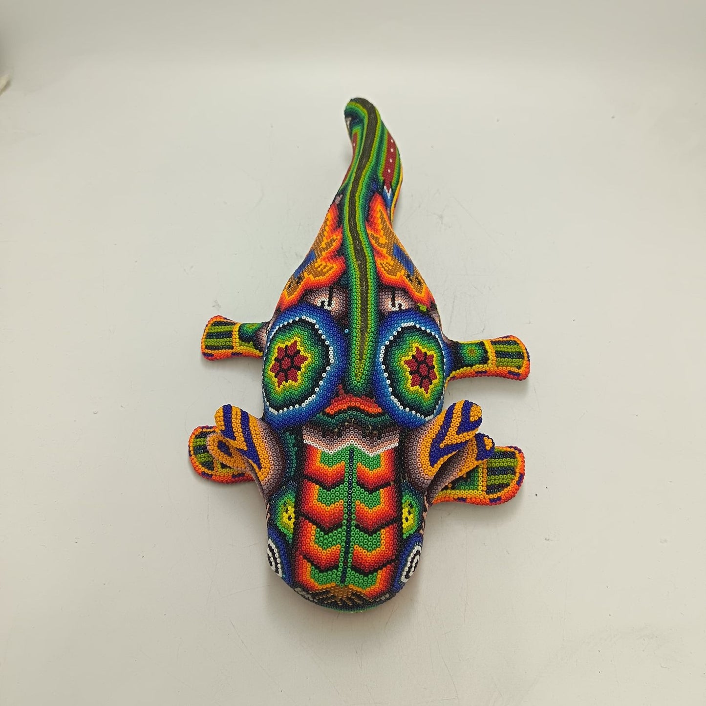 Mexican Huichol Hand Beaded Axolot By Honorio Villa Lopez PP9273 Oaxaca