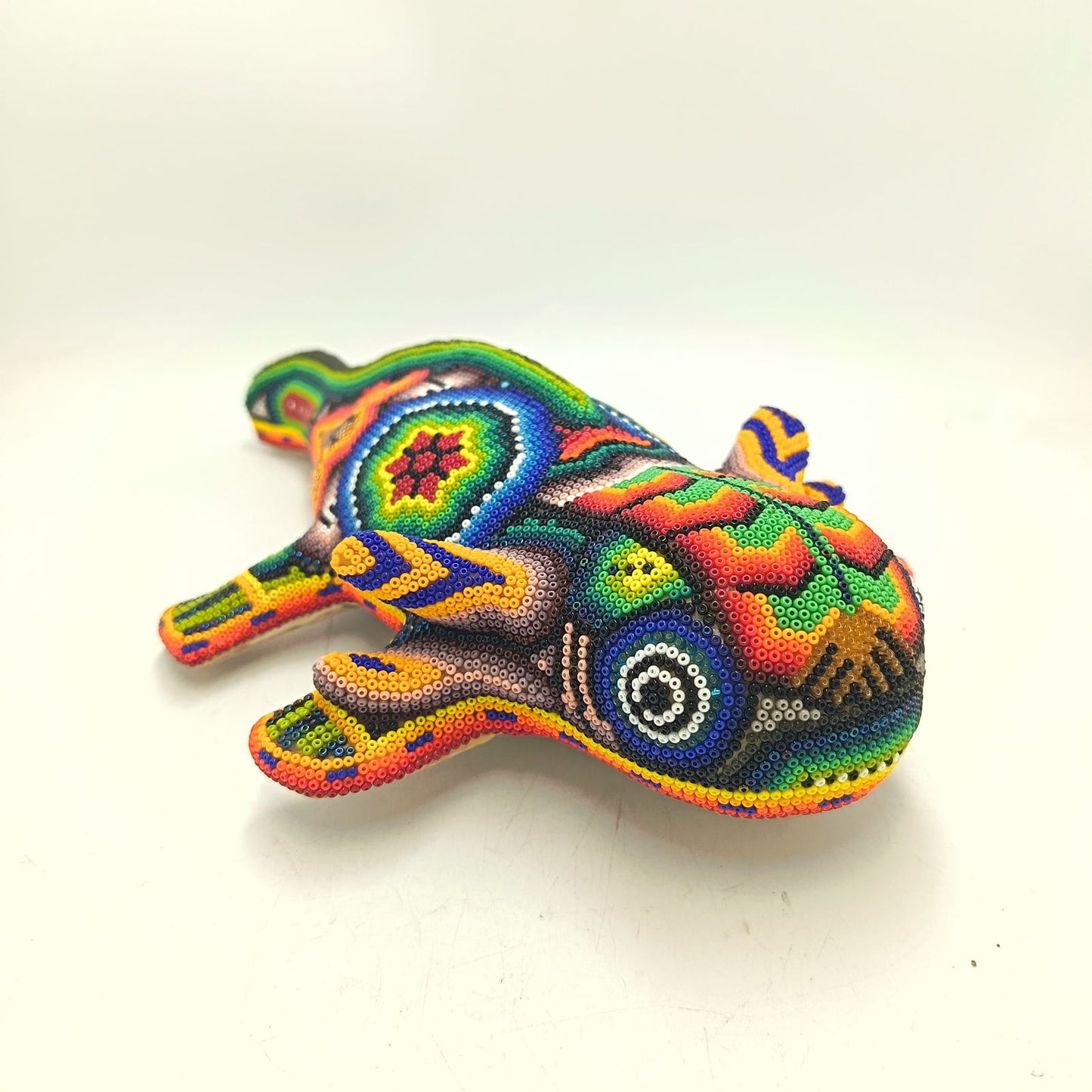 Mexican Huichol Hand Beaded Axolot By Honorio Villa Lopez PP9273 Oaxaca