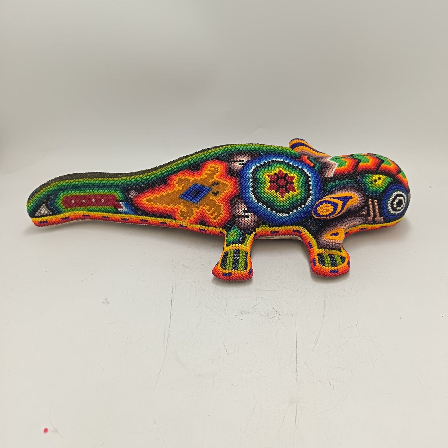 Mexican Huichol Hand Beaded Axolot By Honorio Villa Lopez PP9273 Oaxaca