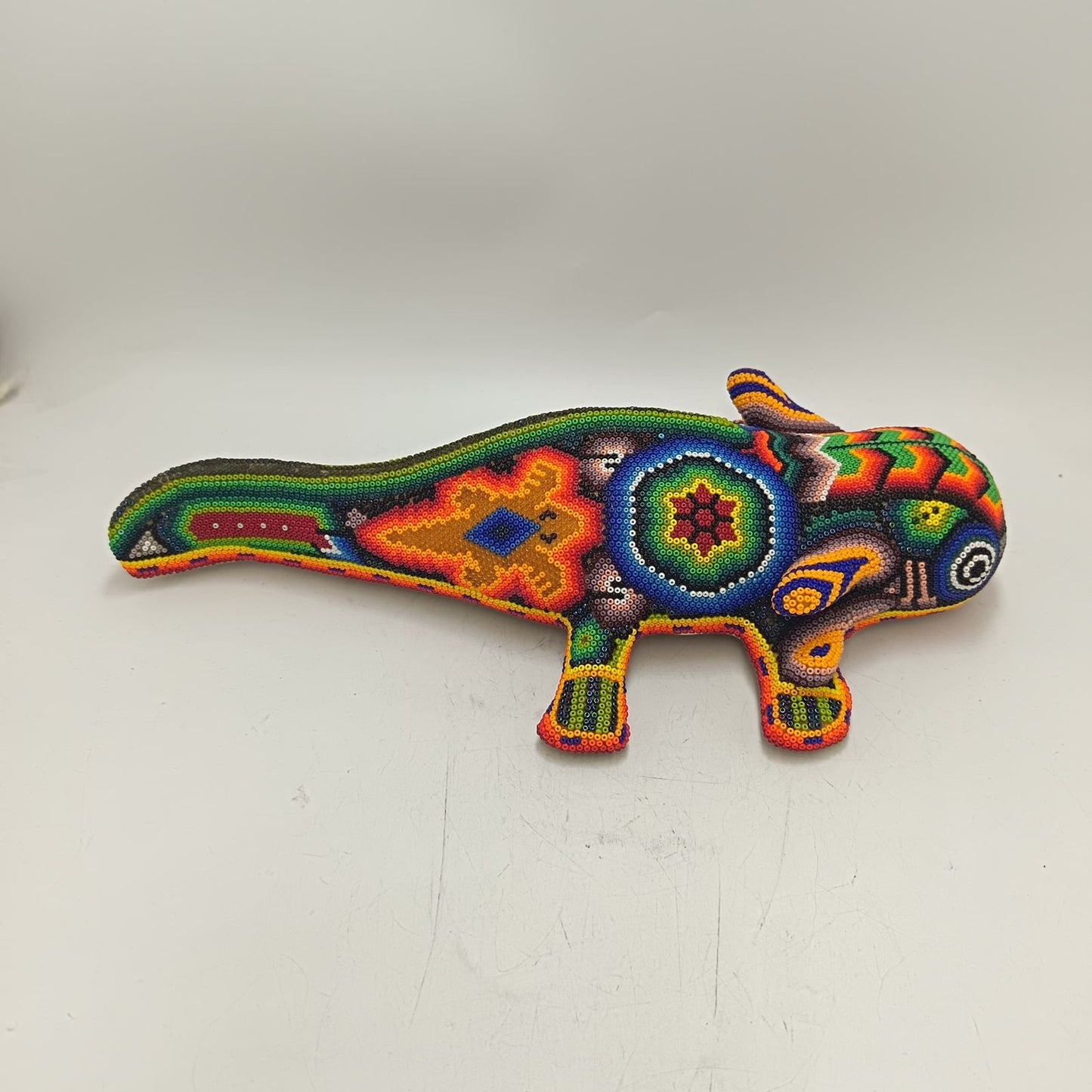 Mexican Huichol Hand Beaded Axolot By Honorio Villa Lopez PP9273 Oaxaca