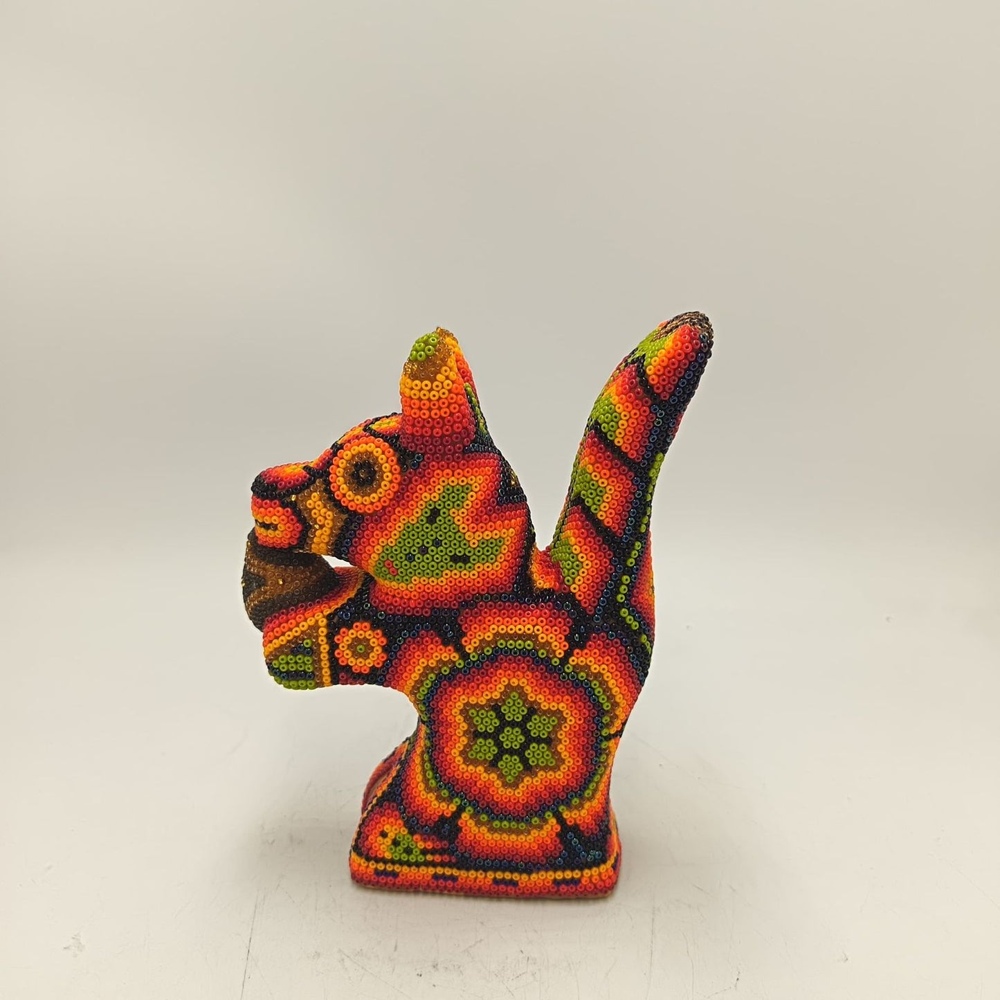 Mexican Folk Art Huichol Beaded Squirrel By Honorio Villa Lopez PP9284