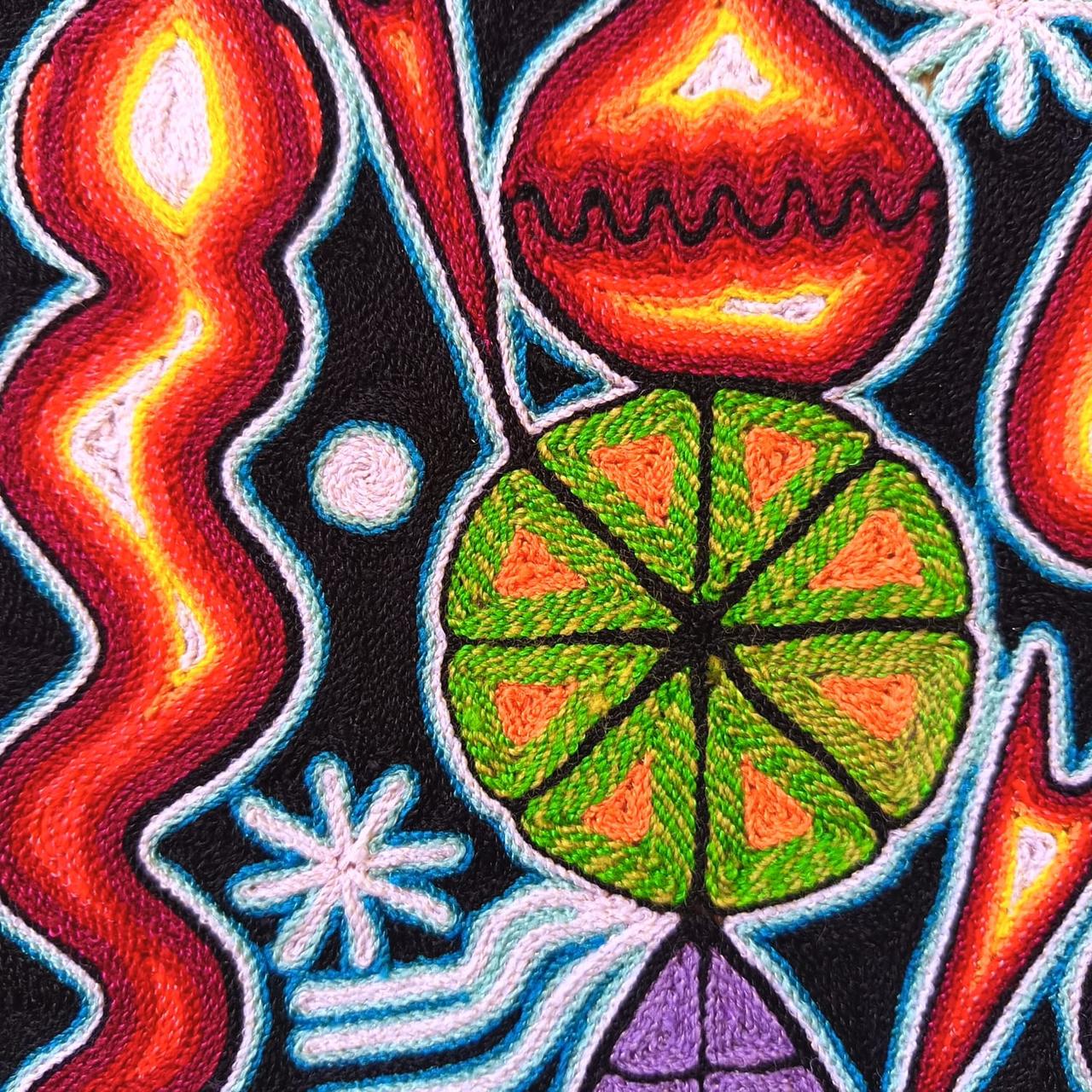 Mexican Folk Art Huichol Yarn Painting by Cooperativa Zitacua PP9311 Oaxaca