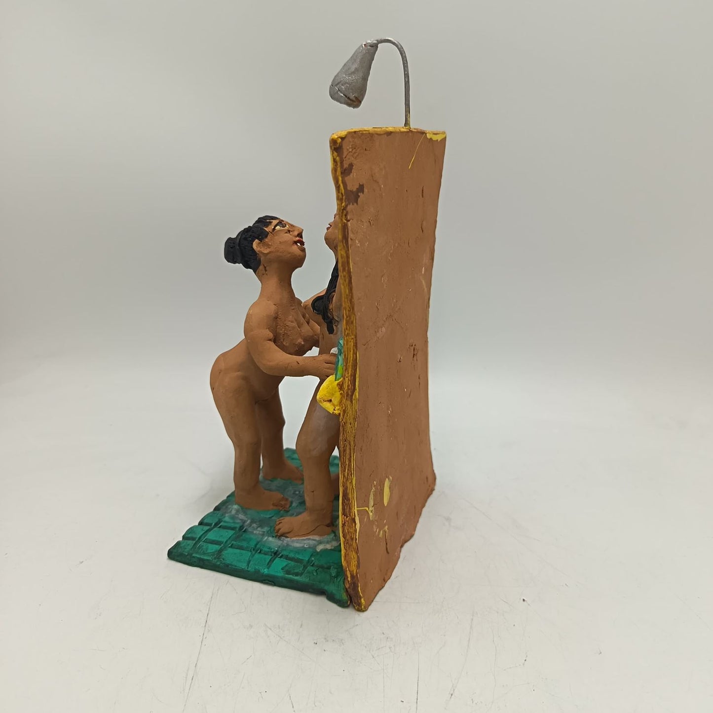 Extraordinary Hand made Shower Scenes By Demetrio Aguilar PP9322