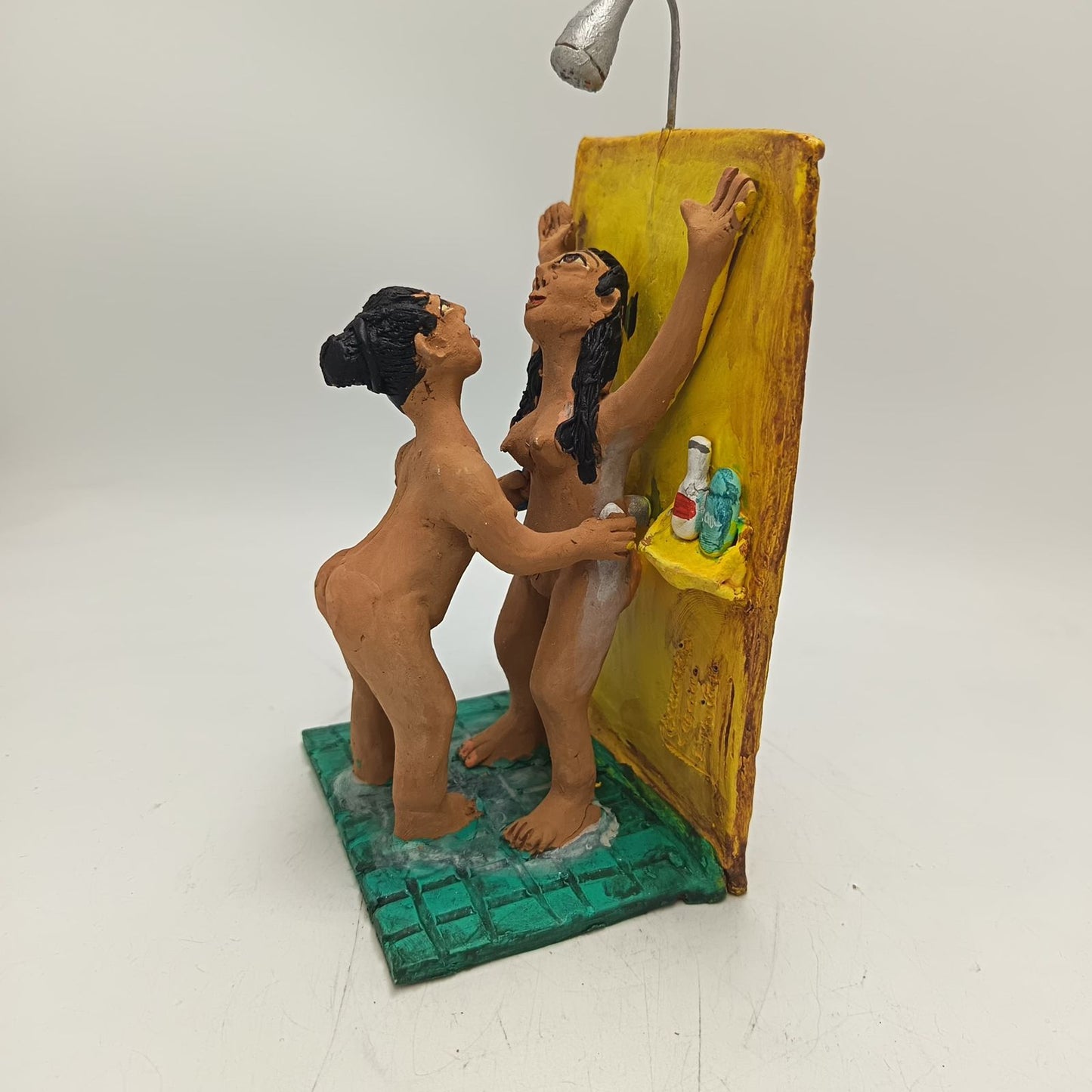 Extraordinary Hand made Shower Scenes By Demetrio Aguilar PP9322