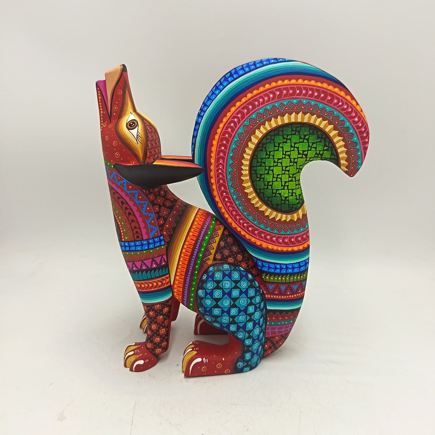 Mexican Oaxacan Wood Carving Coyote Ivan Fuentes PP9361