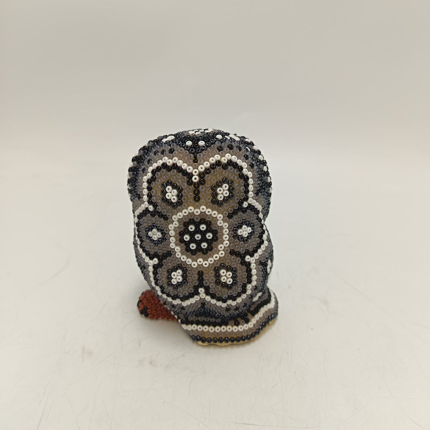 Mexican Huichol Hand Beaded Art, Owl By Isandro Villa Lopez PP9375