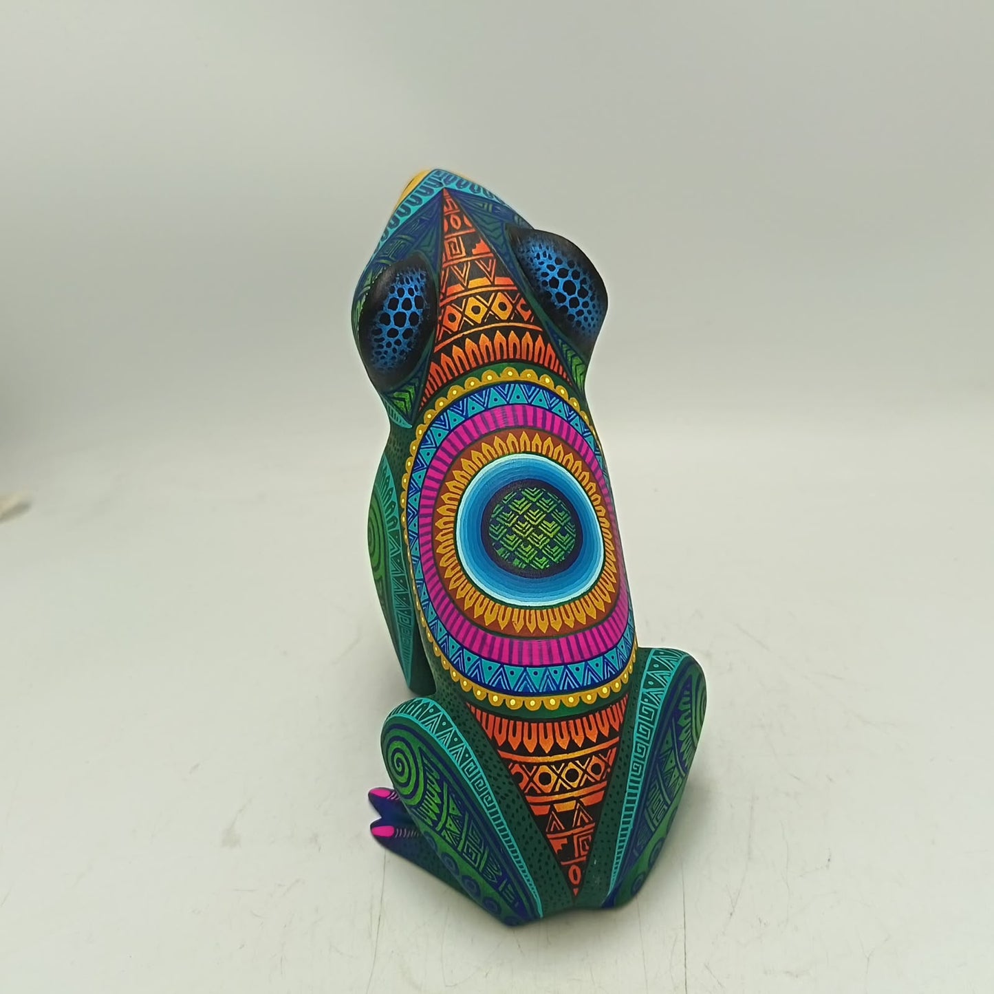 Mexican Oaxacan Wood Carving Frog By Julia Fuentes PP9413
