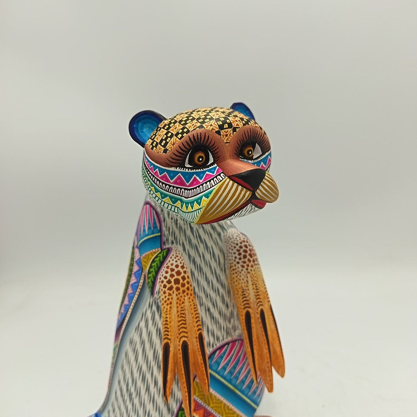 Mexican Oaxacan Wood Carving Otter By Julia Fuentes PP9415