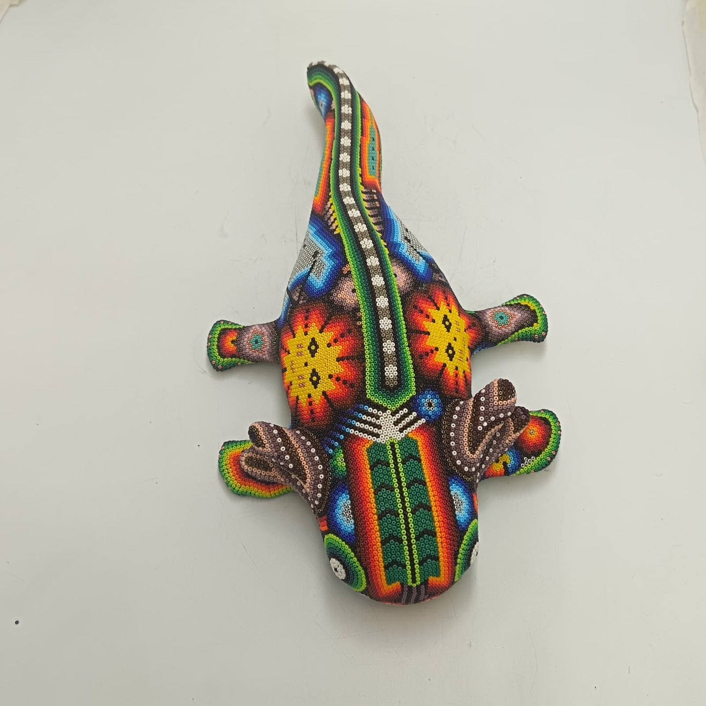 Mexican Huichol Hand Beaded Axolot By Mayola Villa Lopez PP9435