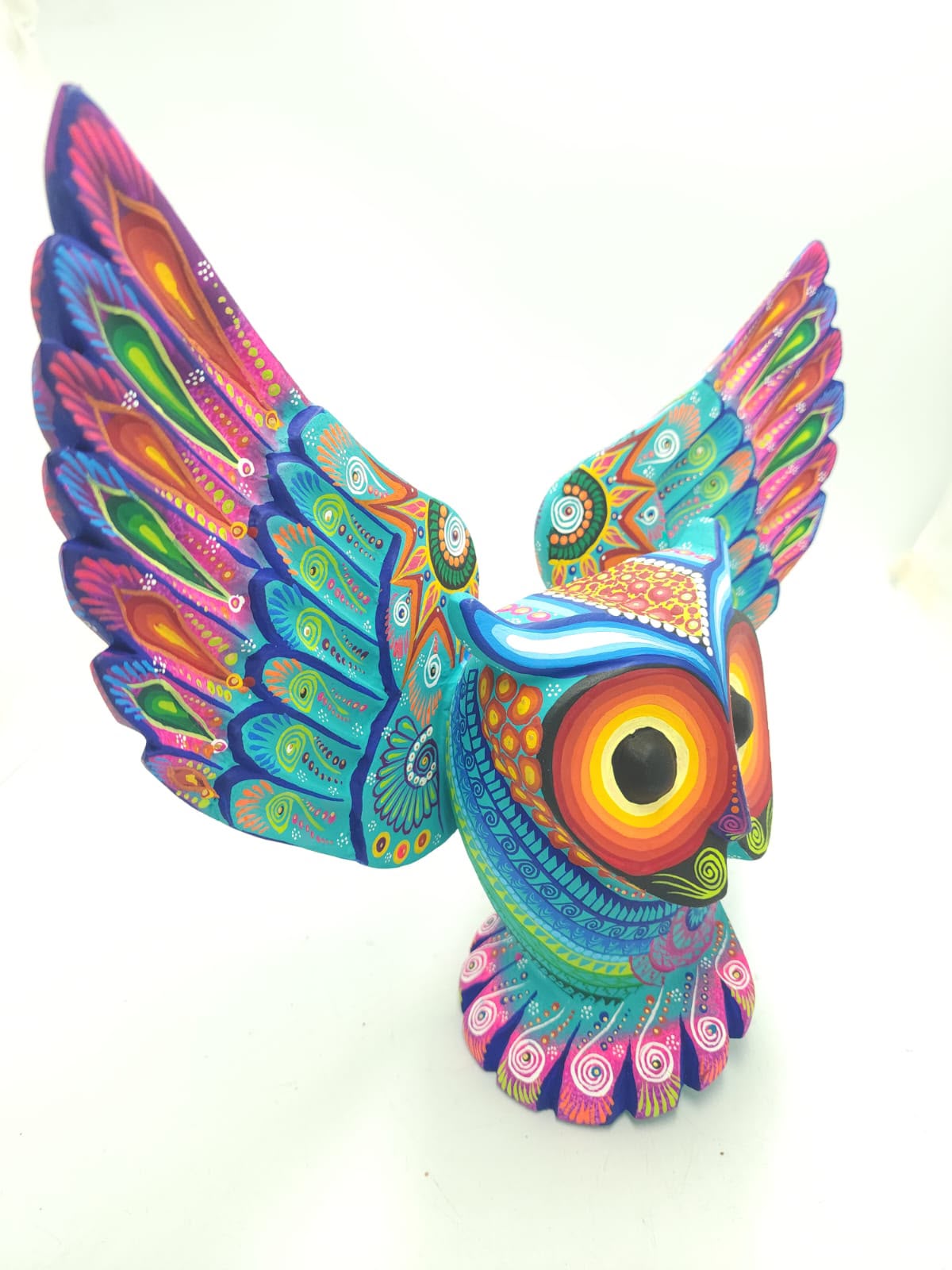 Oaxacan Wood Carving Hand Made Owl By Cesar Melchor Ojeda PP9439