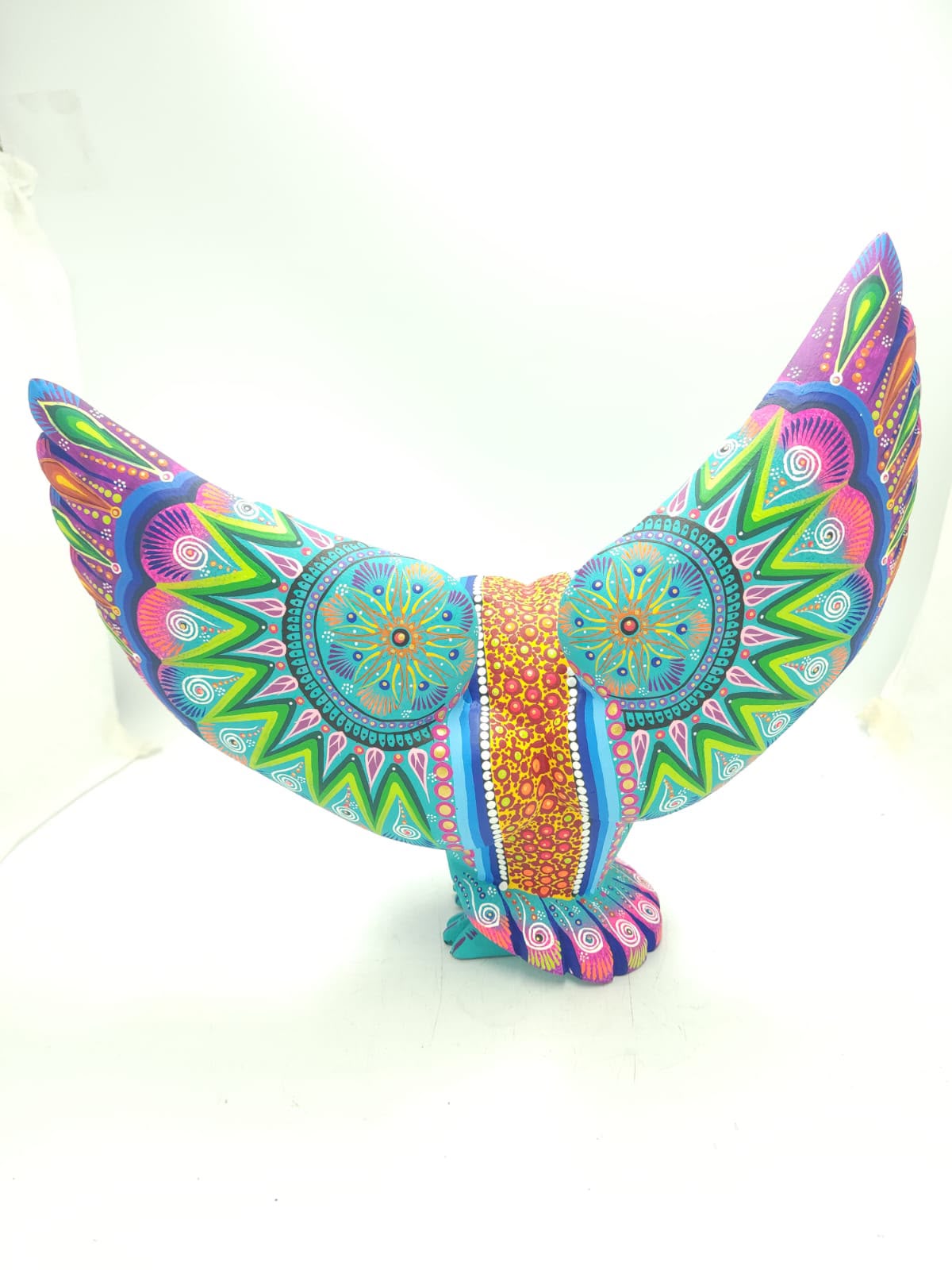 Oaxacan Wood Carving Hand Made Owl By Cesar Melchor Ojeda PP9439