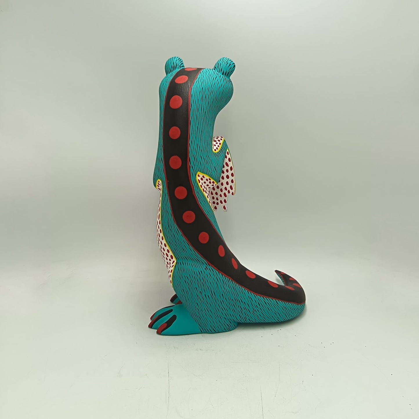Oaxacan Wood Carving Otter By Arsenio Morales PP9450