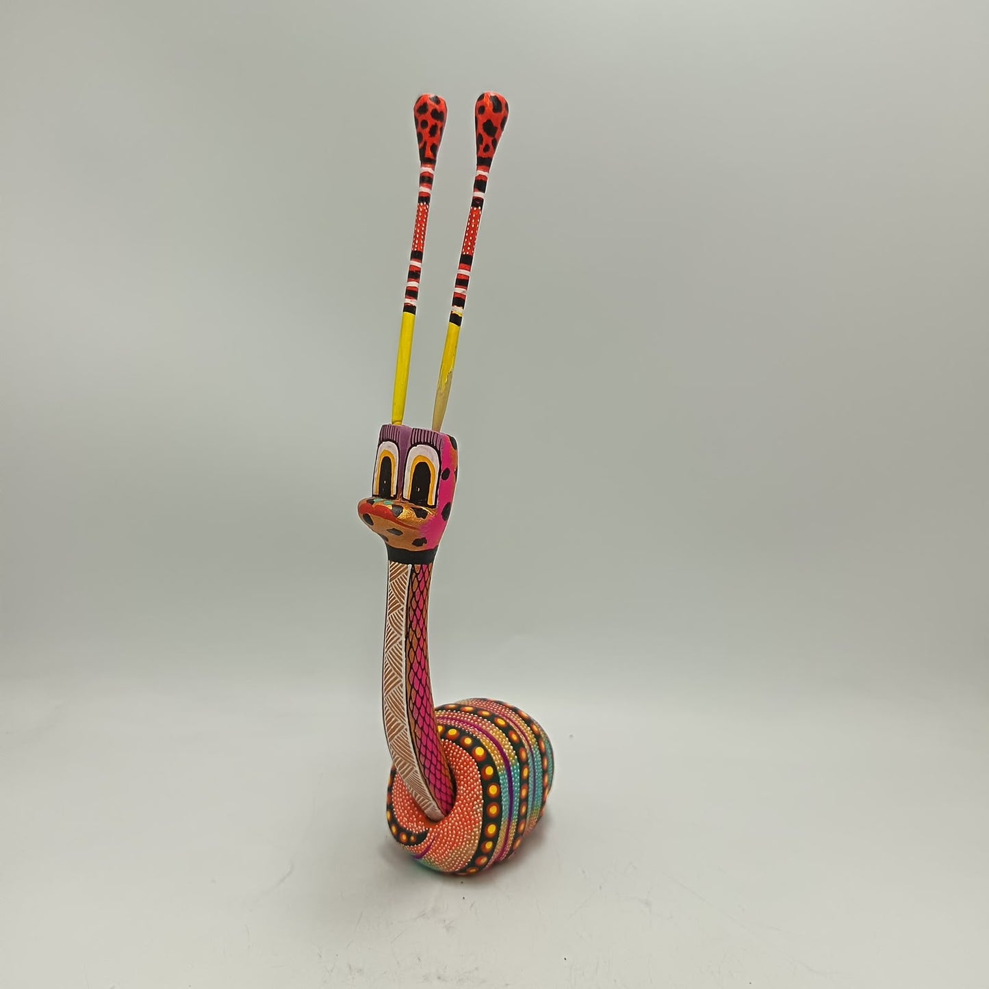 Mexican Oaxacan Wood Carving Snail By David Blas PP9454