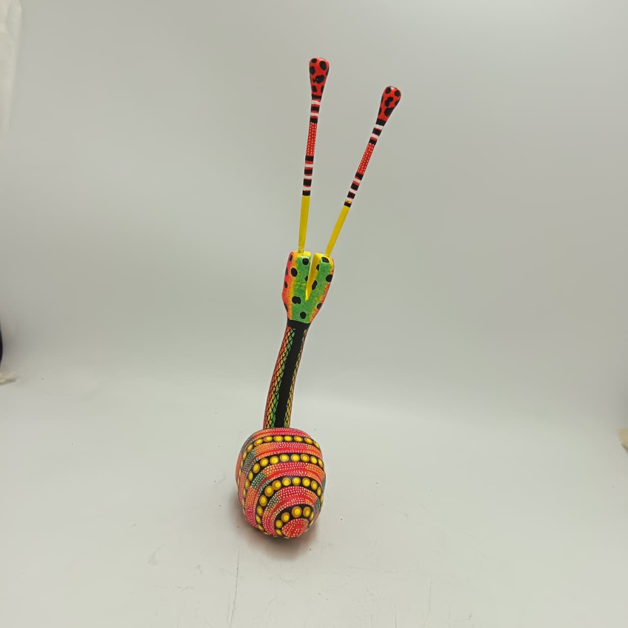 Mexican Oaxacan Wood Carving Snail By David Blas PP9461