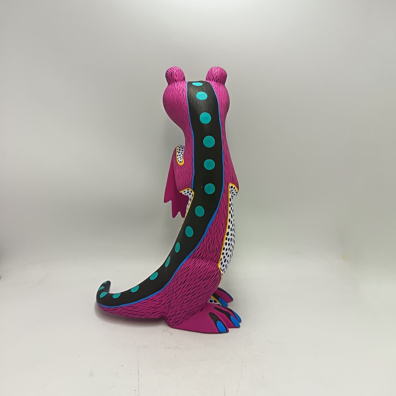 Oaxacan Wood Carving Otter By Arsenio Morales PP9473