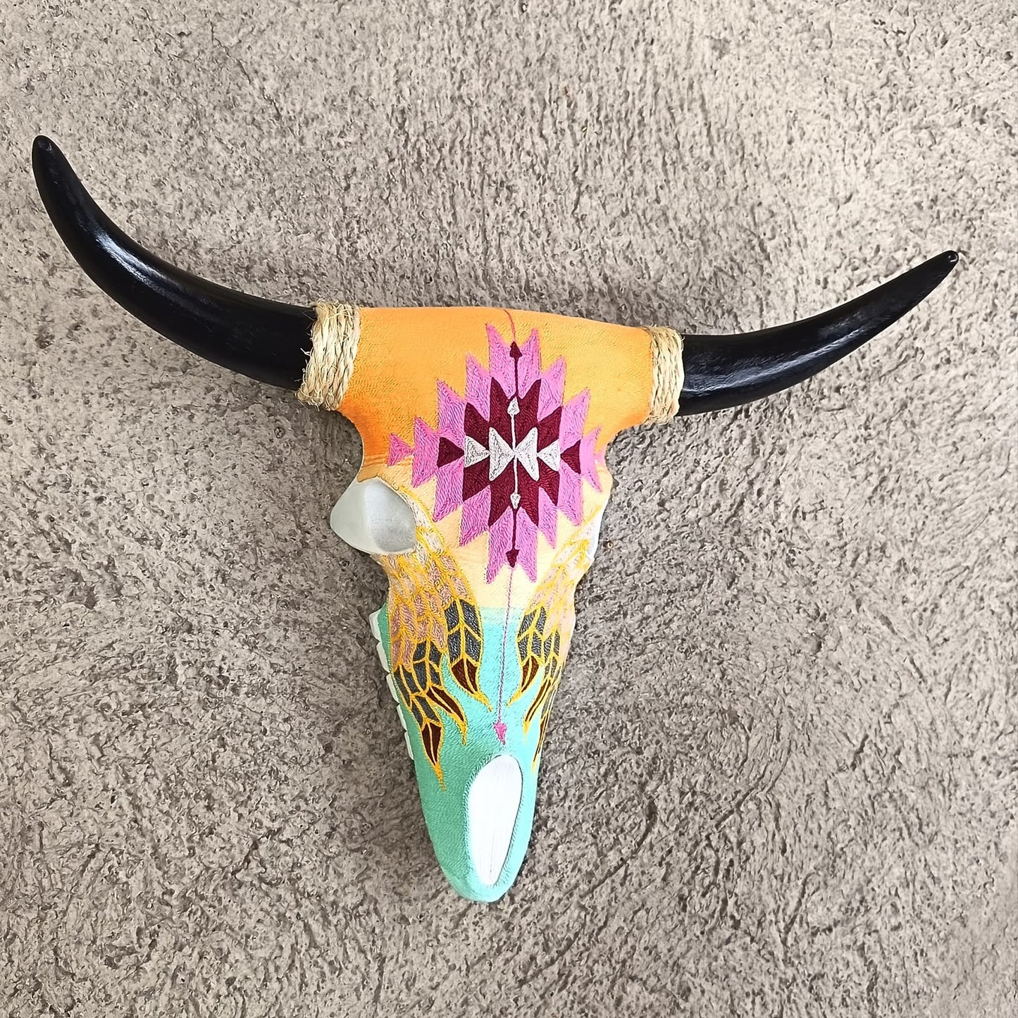 Mexican Folk Art Huichol Yarn Painting on Bull Skull By Alfredo Meraz Reyna PP9495
