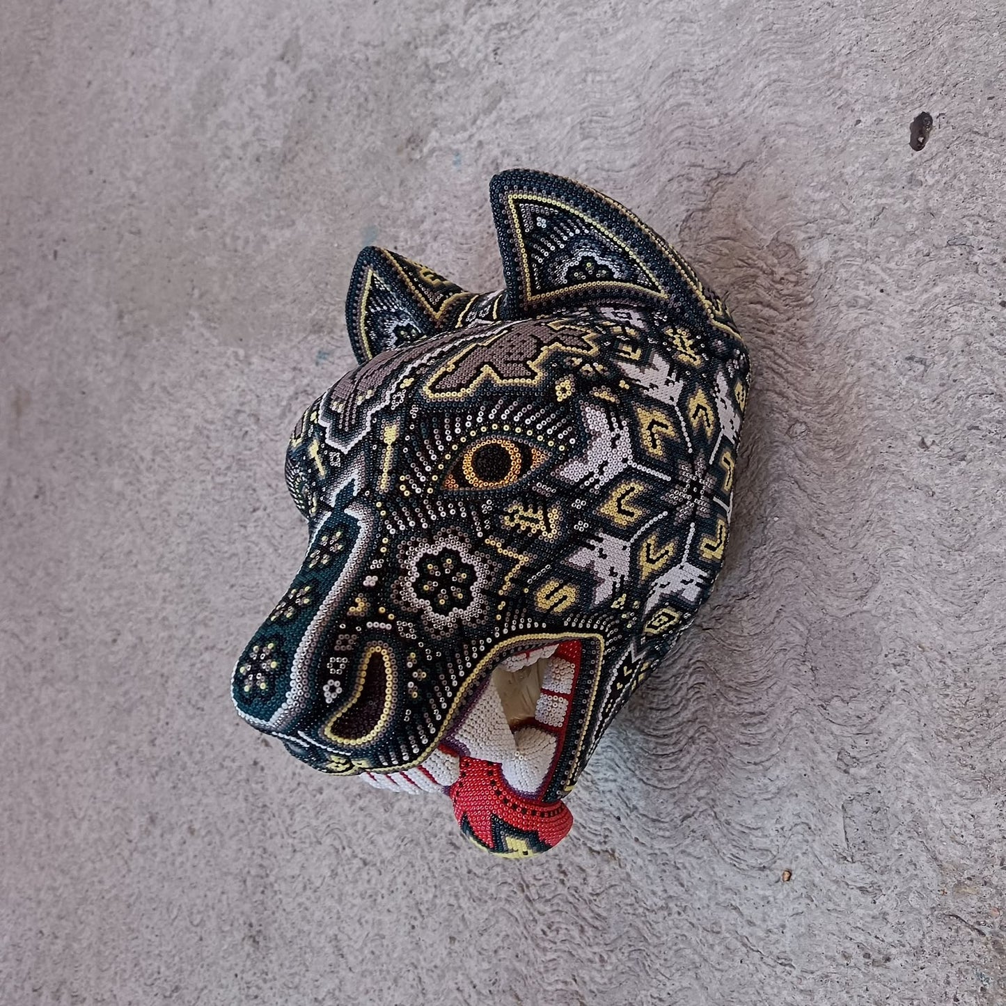 Huichol Mexican Hand Beaded Wolf Head By Isandro Villa Lopez PP9507