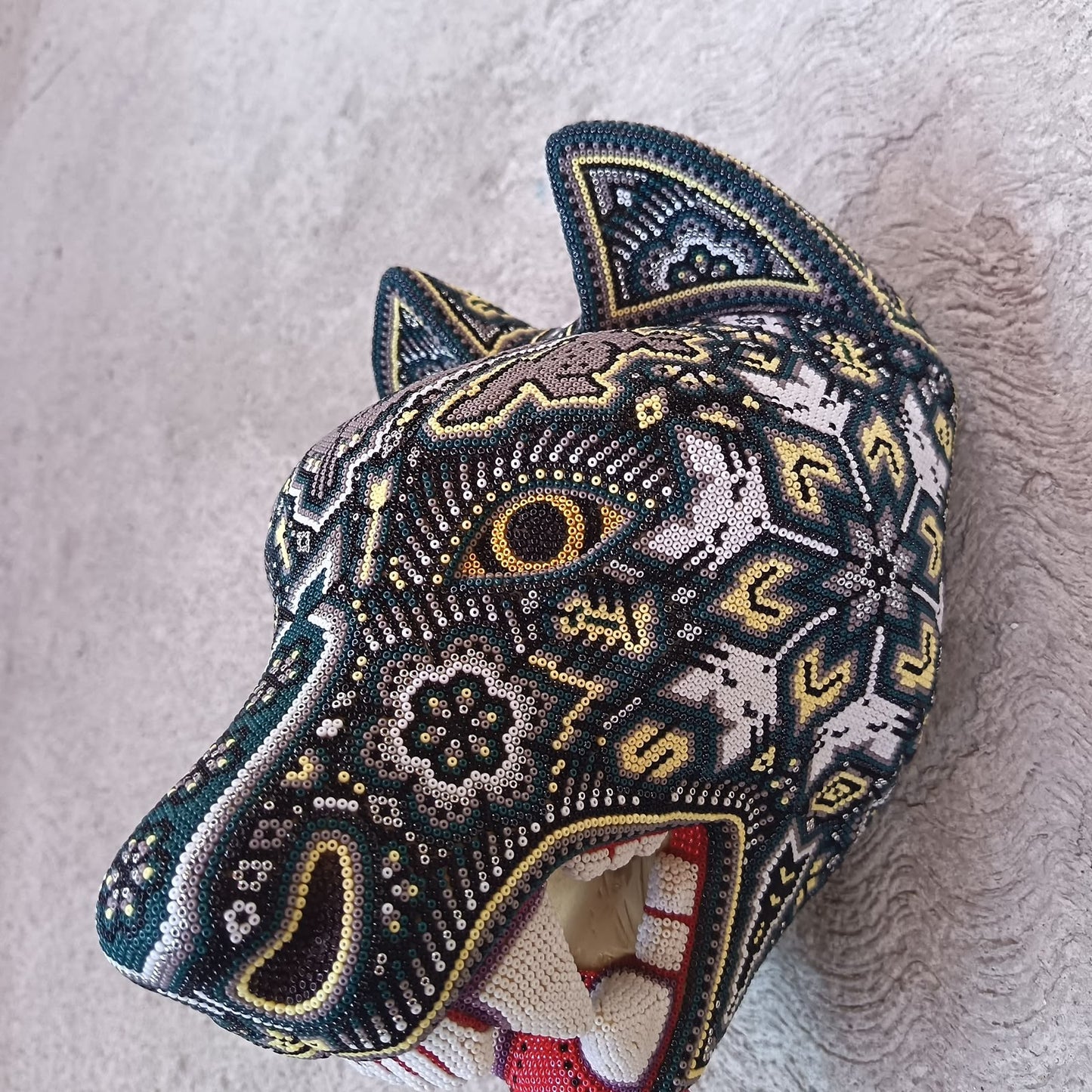 Huichol Mexican Hand Beaded Wolf Head By Isandro Villa Lopez PP9507