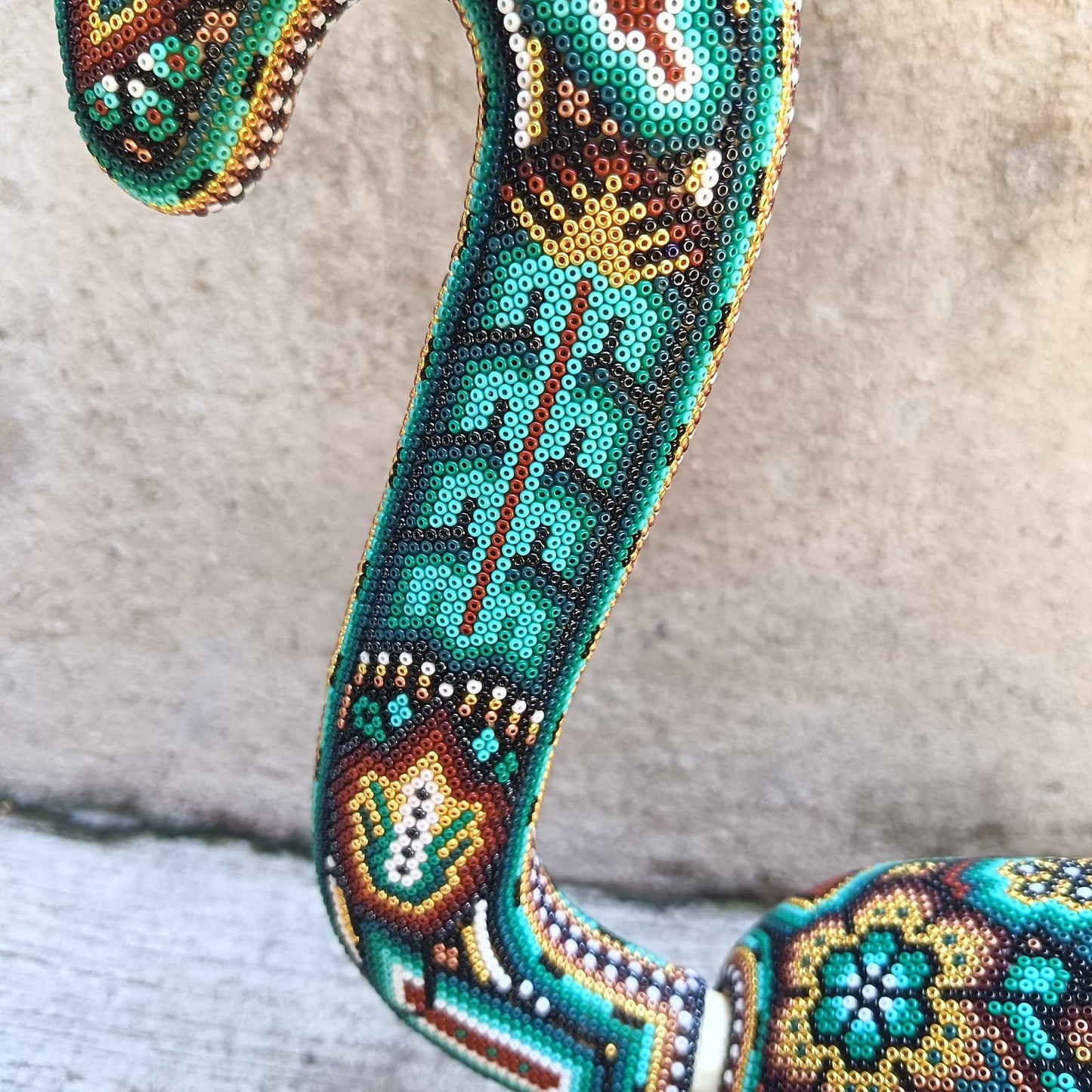Mexican Huichol Hand Beaded Cat By Isandro Villa Lopez PP9506