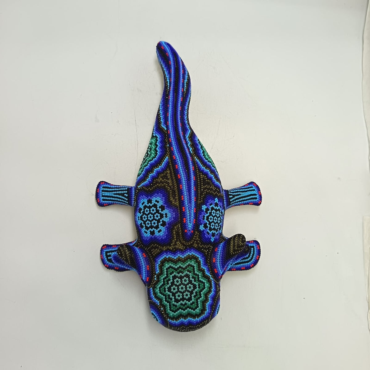 Mexican Folk Art Huichol Beaded Axolot By Santos Bautista PP9525