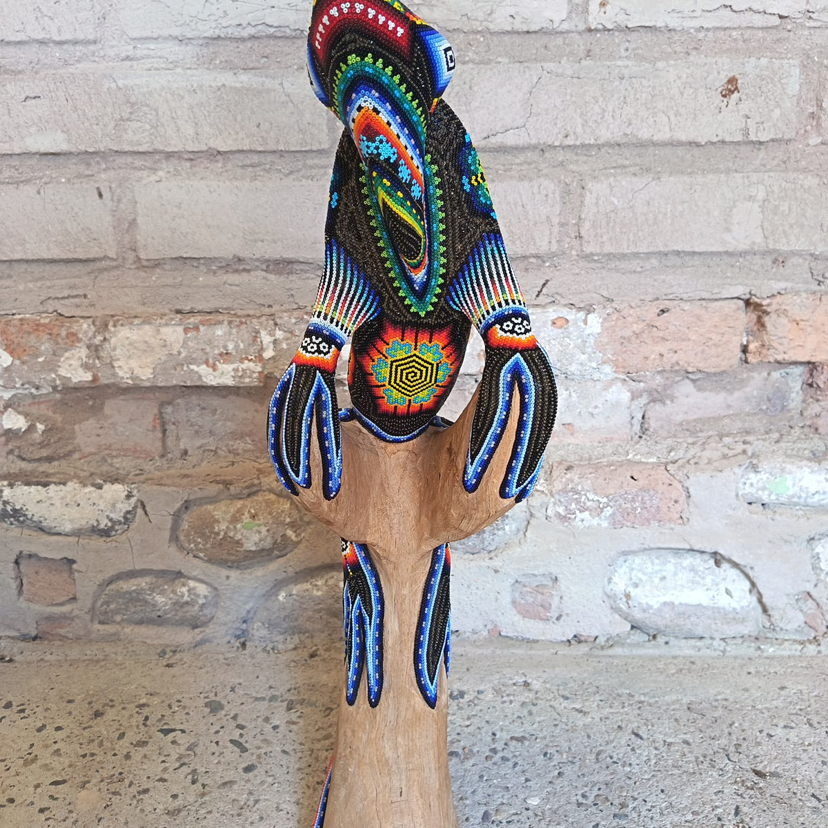 Mexican Folk Art Huichol Beaded Iguana By Santos Bautista PP9526