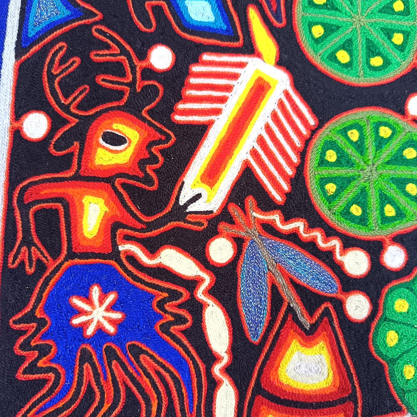 Mexican Folk Art Huichol Yarn Painting by Cooperativa Zitacua PP9543 Oaxaca
