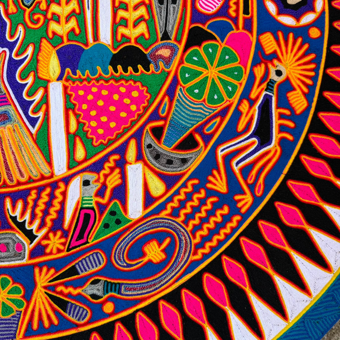 Mexican Folk Art Huichol Yarn Painting by Cooperativa Zitacua PP9549