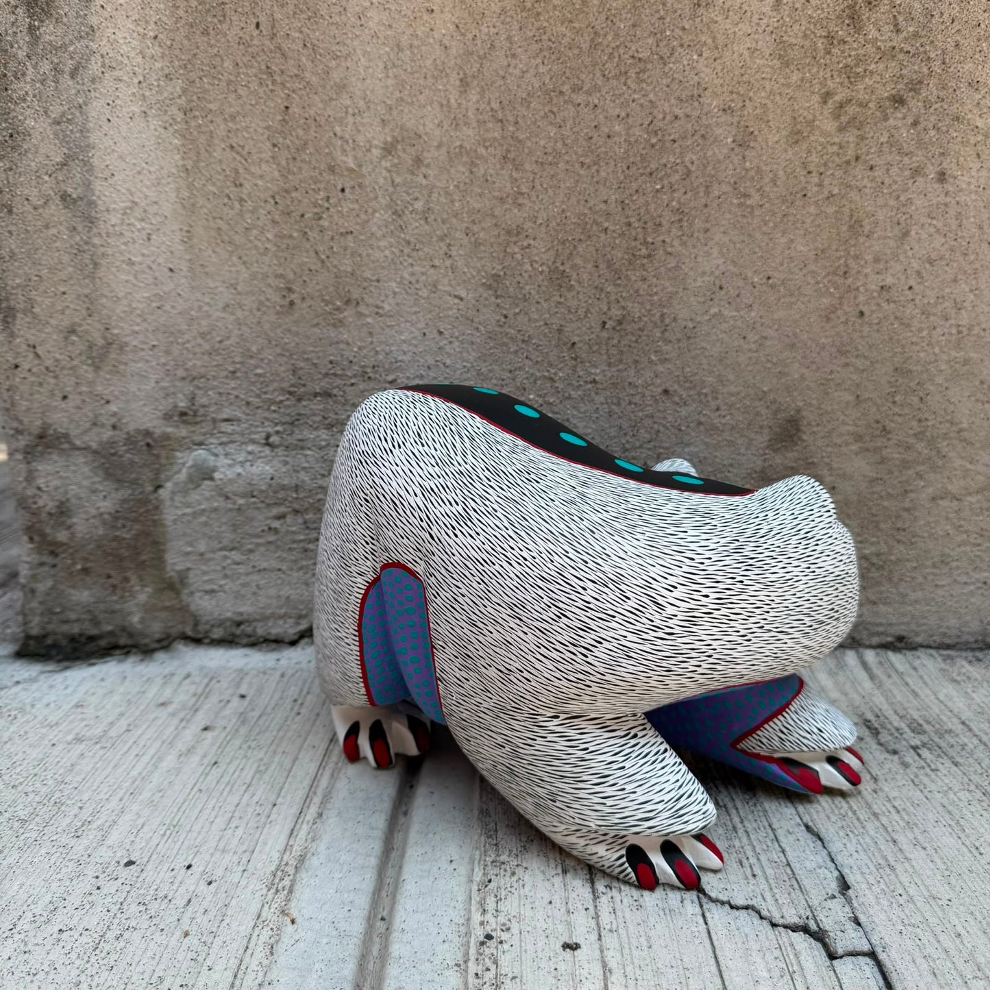 Oaxacan Wood Carving Bear By Arsenio Morales PP9562