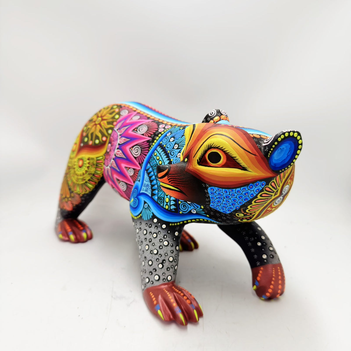 Mexican Folk Art Oaxacan Wood Carving Alebrije Hand Made, Bear By Luis Sosa PP9595
