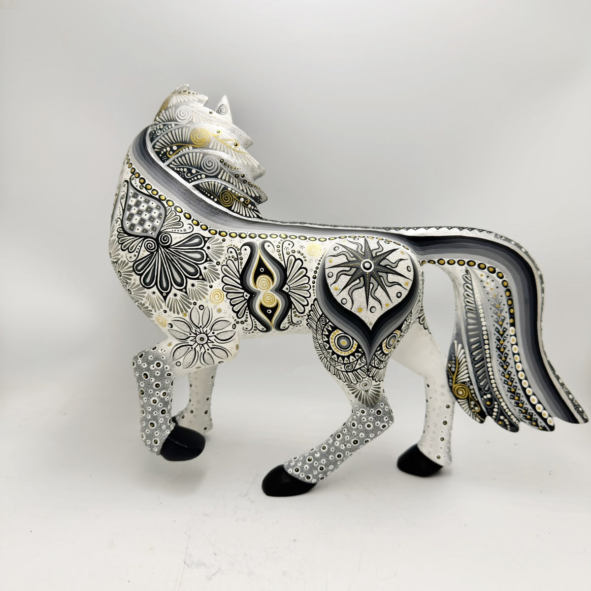 Mexican Folk Art Oaxacan Wood Carving Alebrije Hand Made, Horse By Luis Sosa PP9598