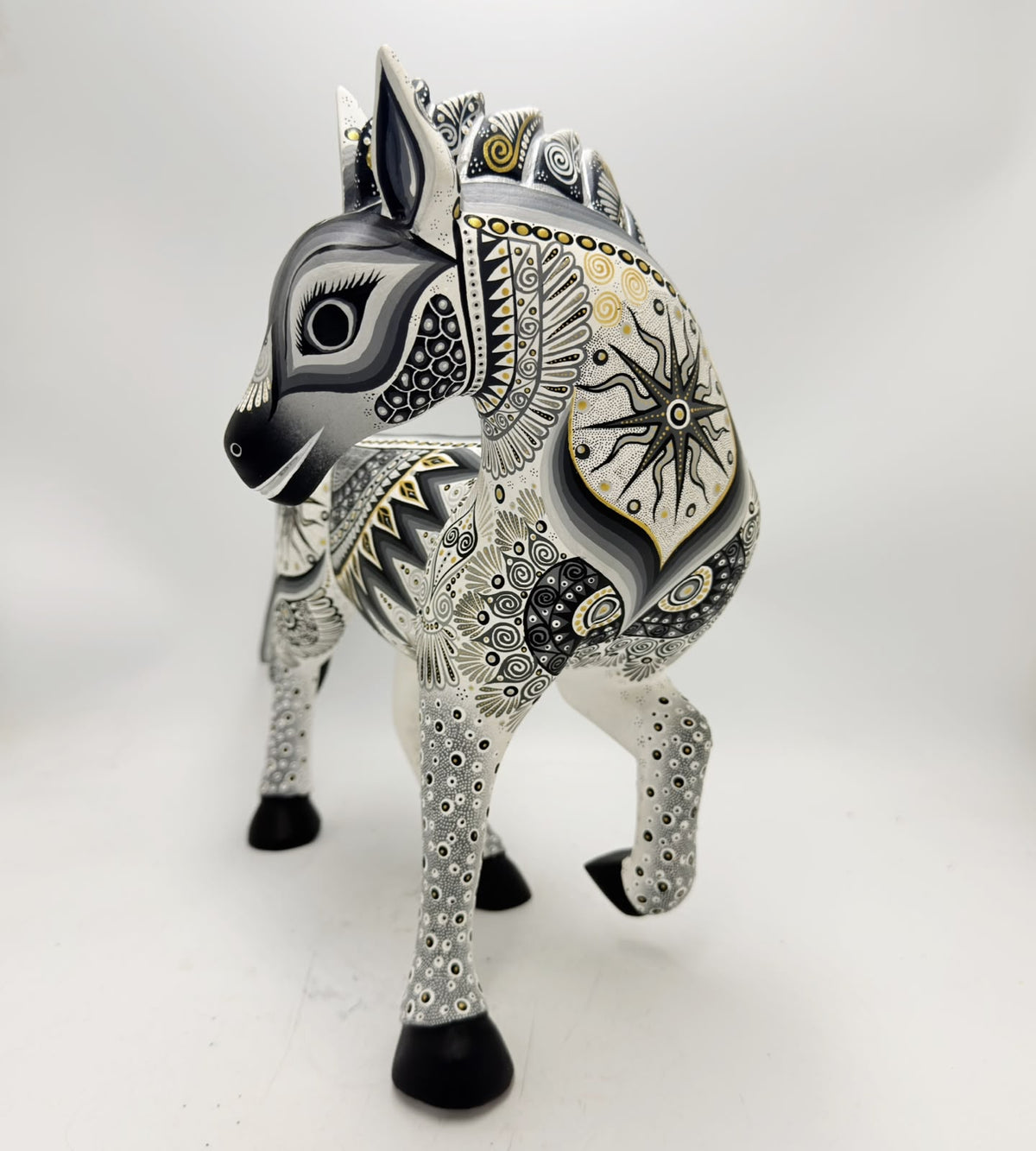 Mexican Folk Art Oaxacan Wood Carving Alebrije Hand Made, Horse By Luis Sosa PP9598