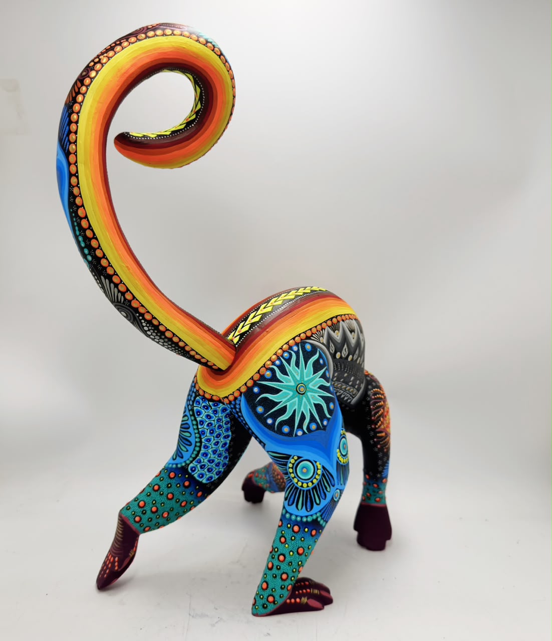 Mexican Folk Art Oaxacan Wood Carving Alebrije Hand Made, Monkey By Luis Sosa PP9600