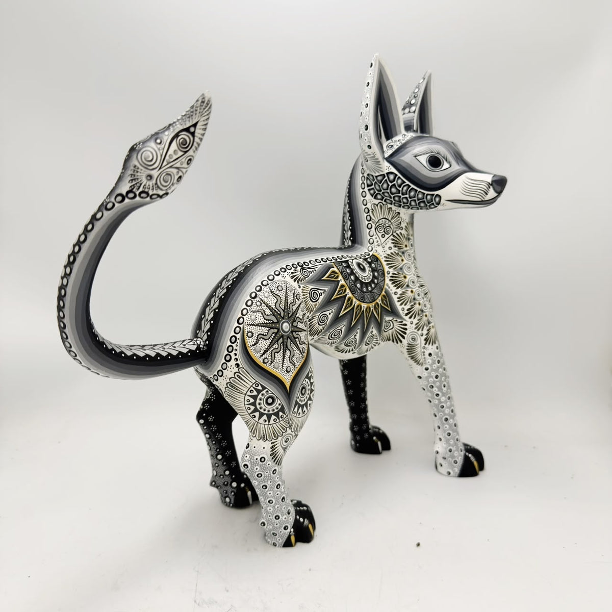 Mexican Folk Art Oaxacan Wood Carving Alebrije Hand Made, Dog By Luis Sosa PP9602