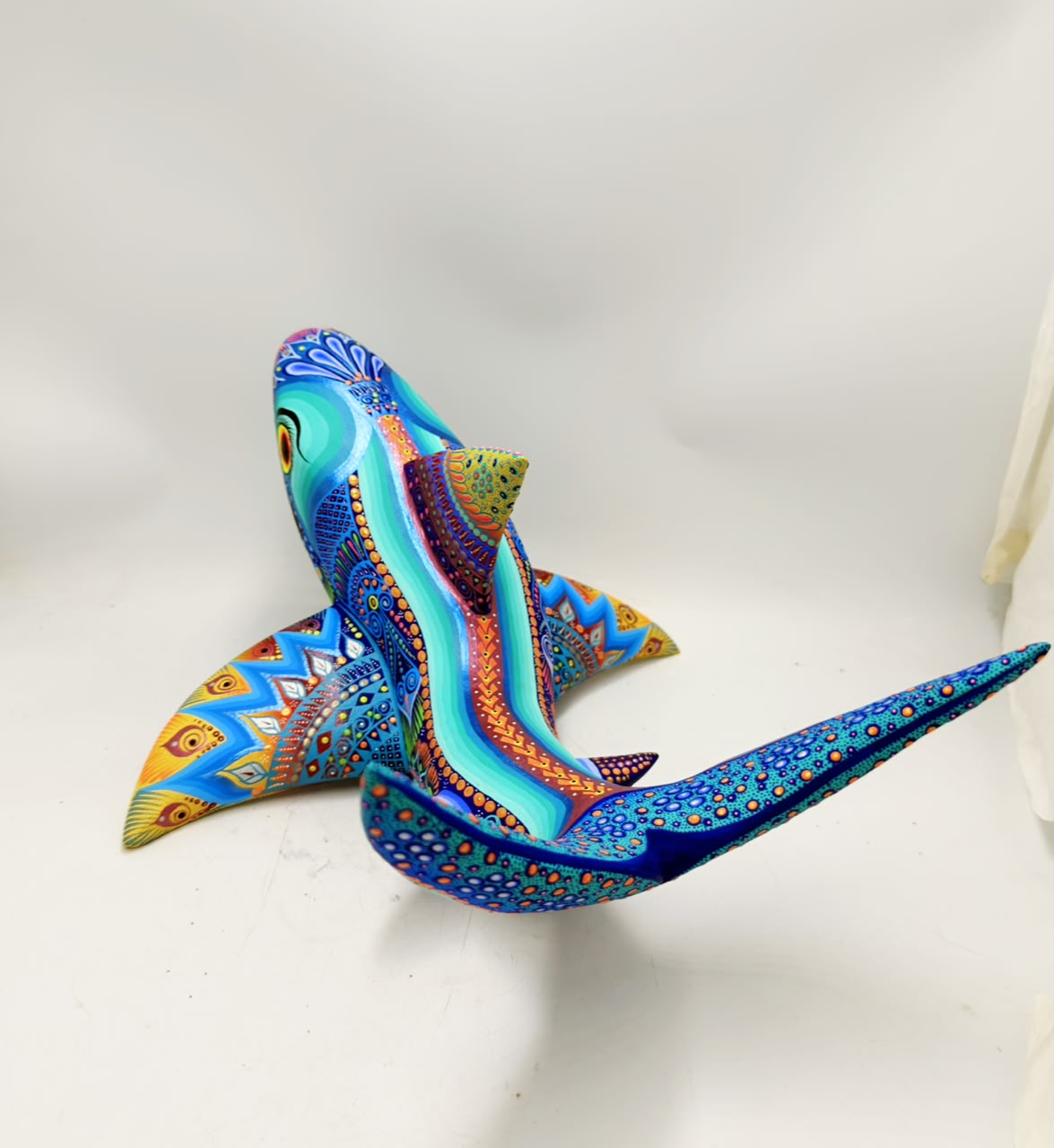 Mexican Folk Art Oaxacan Wood Carving Alebrije Hand Made, Shark By Luis Sosa PP9603