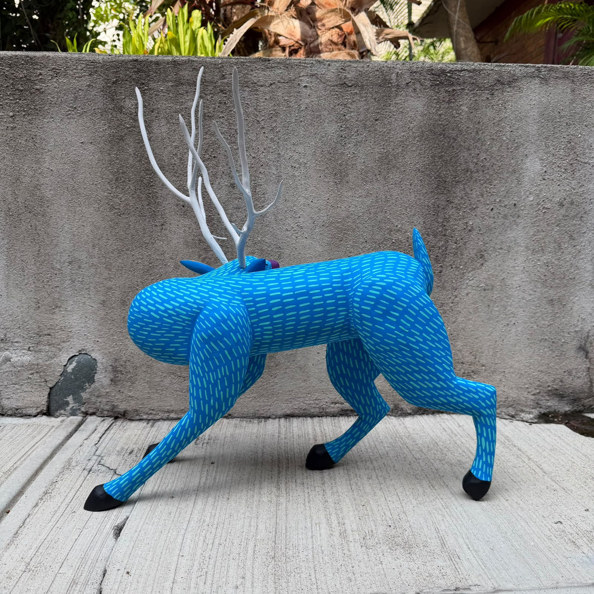 Oaxacan Wood Carving Hand Made, Moose By Armando Jimenez  PP9618