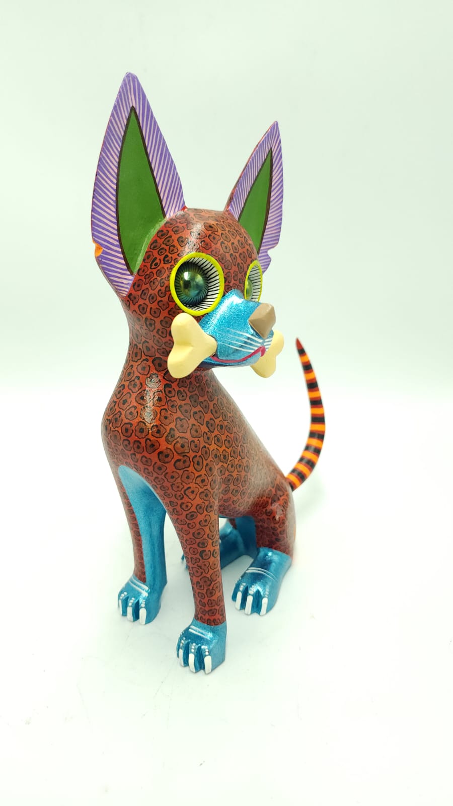 Great Mexican Oaxacan Wood Carving Alebrije Chihuahua By Isaac Fabian PP5435
