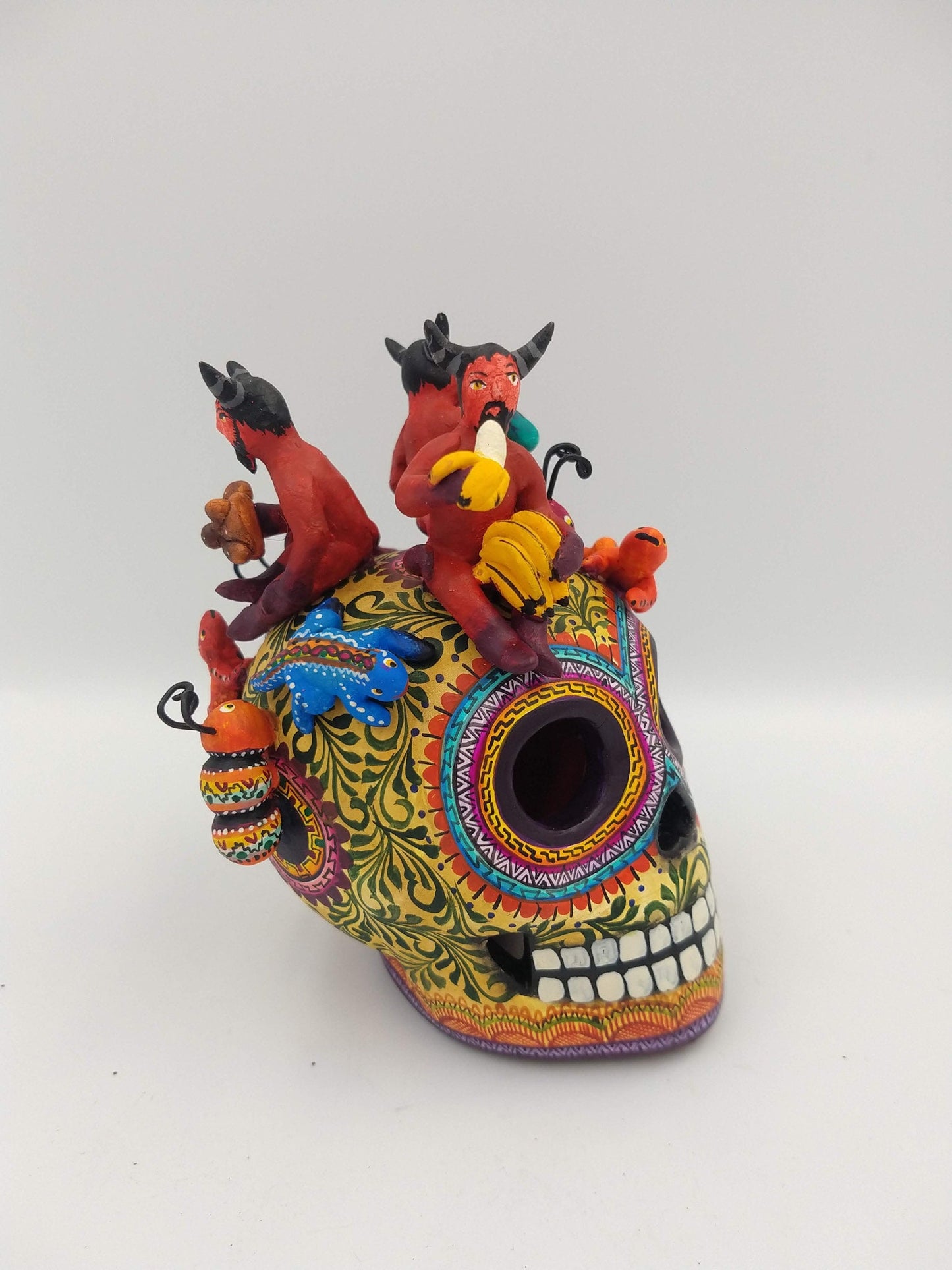 Extraordinary Ceramics Devils Drinking Skull By Castillo PP3217