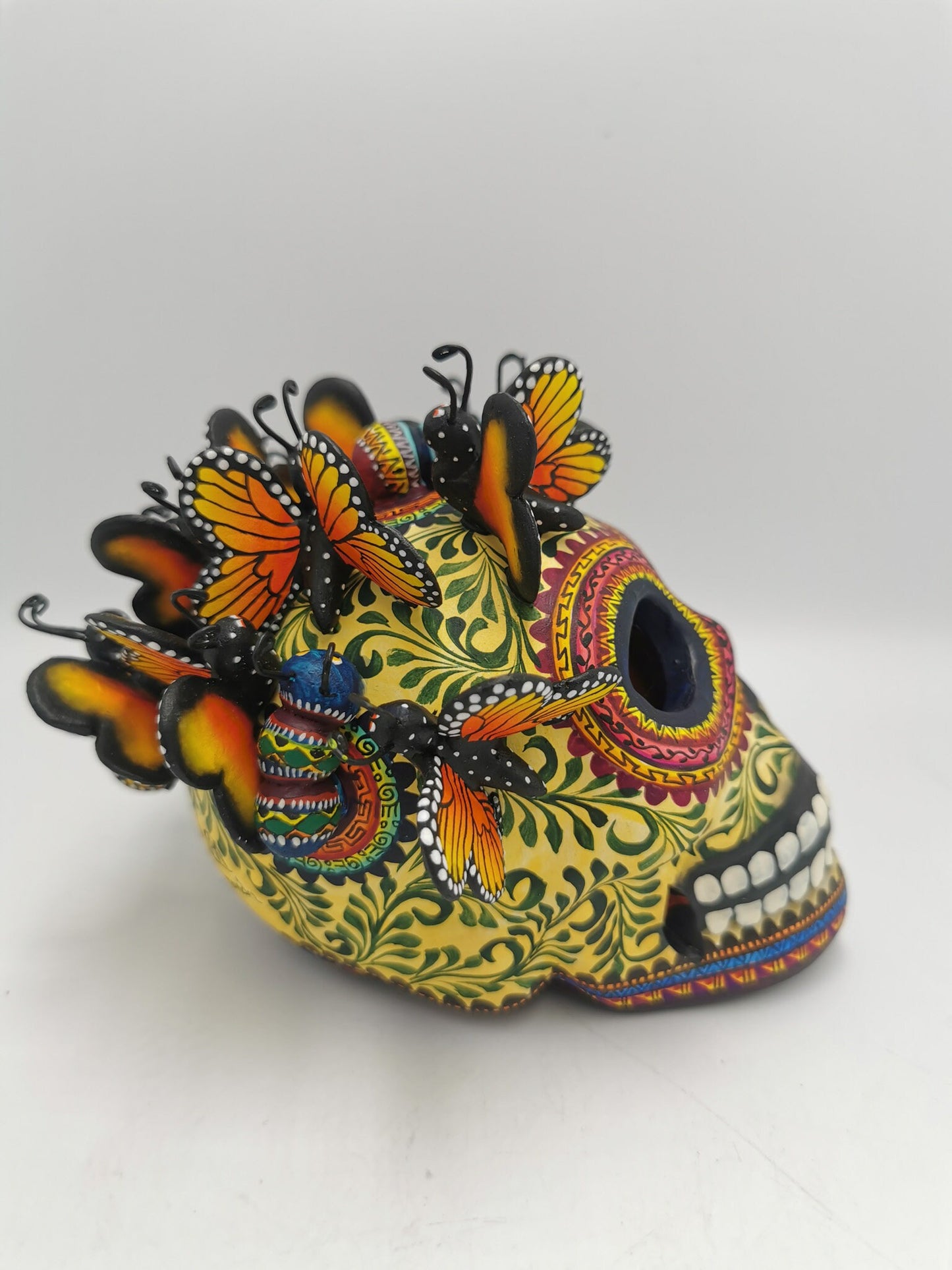 Ceramics Monarch Butterfly Skull By Alfonso Castillo Hernandez PP3580